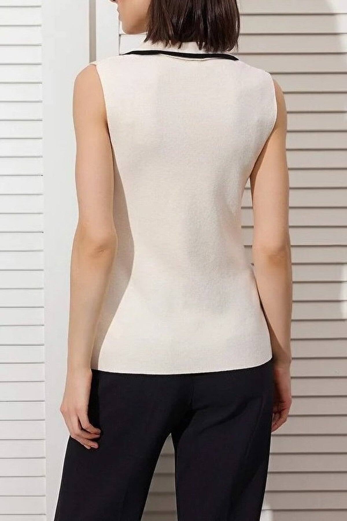 Fitted Jacket Collar Vest